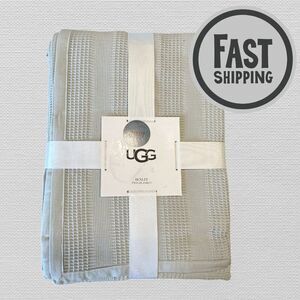 UGG TWIN SIZE Cotton Quilt/Blanket Light Gray 68x92in